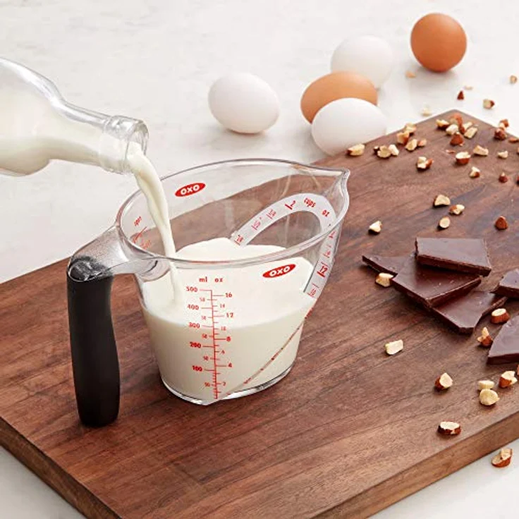 OXO Good Grips Abgewinkelter Messbecher 500 ml, EU Version – Bild 2