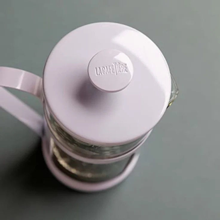 La Cafetière Monaco Edelstahl-Café, 8 Tassen, Lavendel, in Geschenkbox – Bild 3