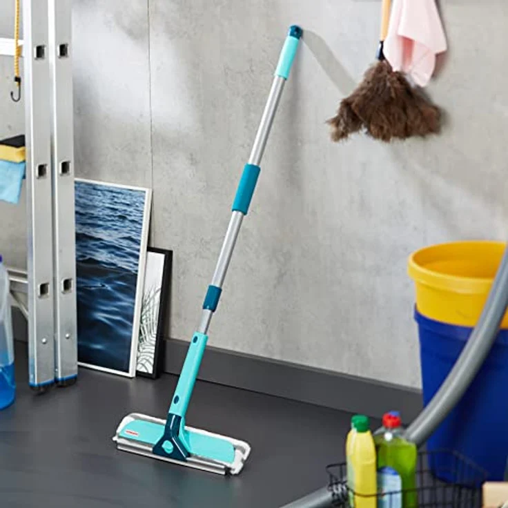 Leifheit Fensterwischer Classic Telescope, 3in1 Fensterreiniger mit Mikrofaserbezug für hartnäckigen Schmutz, ausziehbare Teleskopstange von 90 bis 150 cm, Abzieher für streifenfreie Fenster – Bild 2