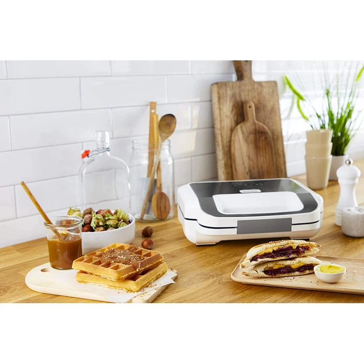 Tefal SW7011 Snack XL Sandwichmaker und Waffeleisen, 850W, 2 antihaftbeschichtete Plattensets, extra tiefe Form, Platten spülmaschinengeeignet, inkl. Rezeptheft, weiß, schwarz – Bild 7