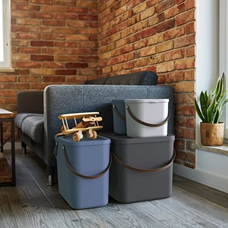 Rotho Albula 4er-Set Aufbewahrungsbox 1x40l +1x25l + 2x6l mit Deckel, Kunststoff (PP recycelt), Anthrazit, stapelbar, platzsparend, mit Trageriemen – Bild 2