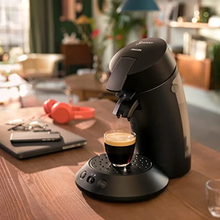 Philips Original Plus Eco Kaffeepadmaschine, Kaffeestärkewahl, Kaffee Boost Technologie, 80%* recyceltes Plastik, 45%** weniger Energieverbrauch, 2 Tassen gleichzeitig, Klavierlackschwarz (CSA210/22) – Bild 2