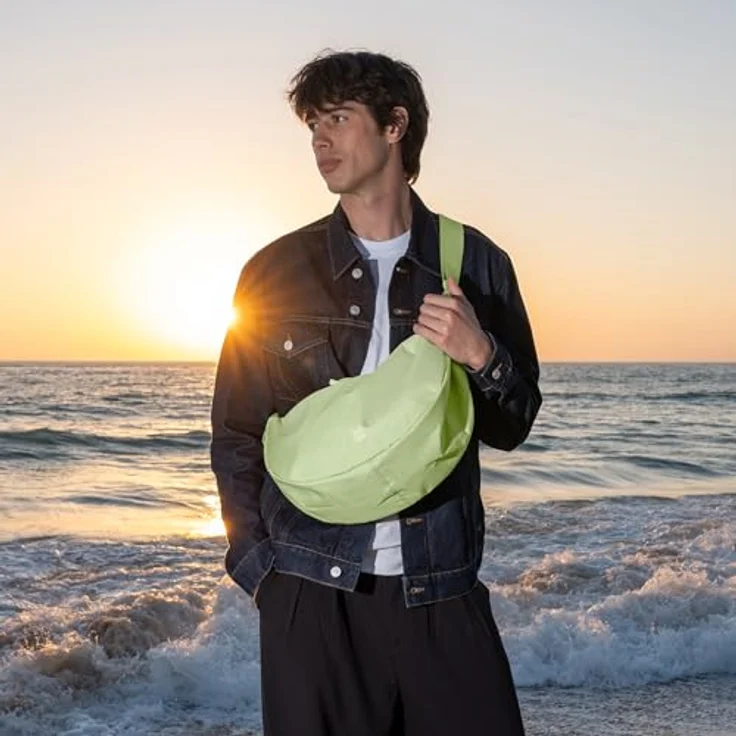 GOT BAG Moon Bag Large, Umhängetasche Halbmond mit 12 Litern Volumen, wasserabweisend und verstellbarem Gurt – Bild 2