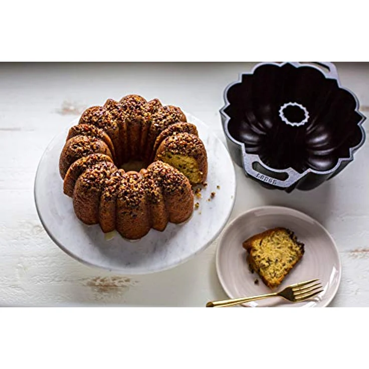 Lodge Legacy Series, geriffelte Kuchenform aus Gusseisen, vorgebrannt und langlebig – Bild 3