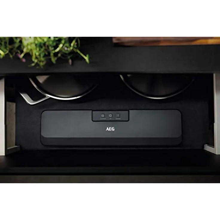 AEG VS4-1-4AG Vakuumiergerät (Schnelles und starkes Versiegeln von Lebensmitteln, Pulse-Funktion, keine Luftblasen, schlankes Design, leise, inkl. 10 Beutel - 30 cm lang, BPA-frei, grau) – Bild 5