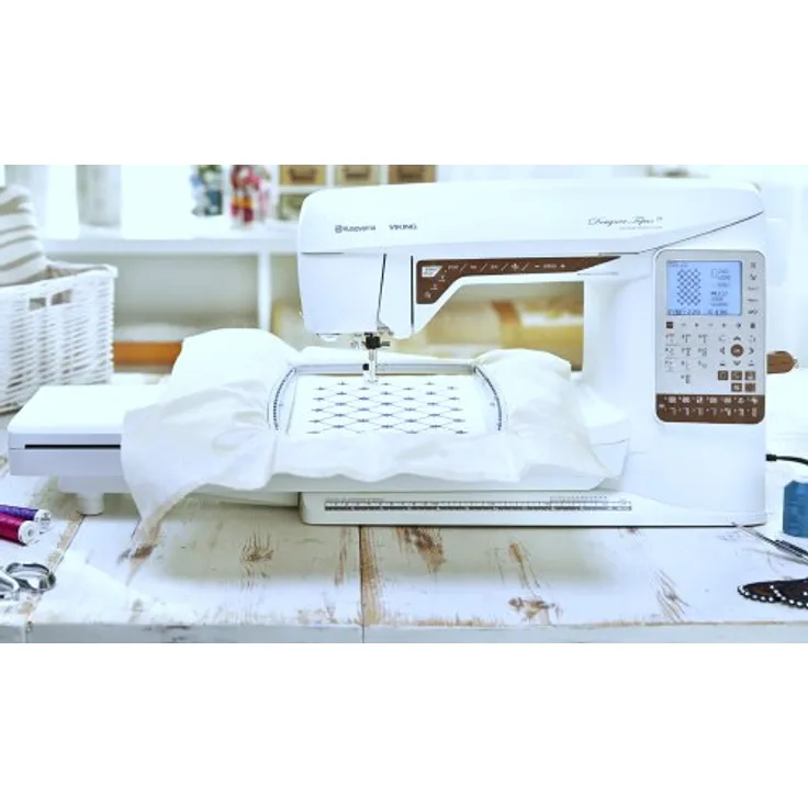 Husqvarna Viking Designer Topaz 25 Näh-und Stickmaschine Stickmaschine, weiß