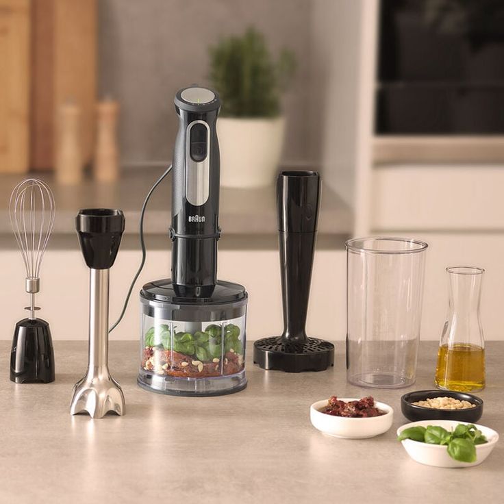 Braun MultiQuick 5 Pro MQ 55307 M, 1000 Watt Stabmixer mit 500 ml Zerkleinerer, Schneebesen, 0,6 l Mix- und Messbecher, Kartoffelstampfer-Aufsatz – Bild 6