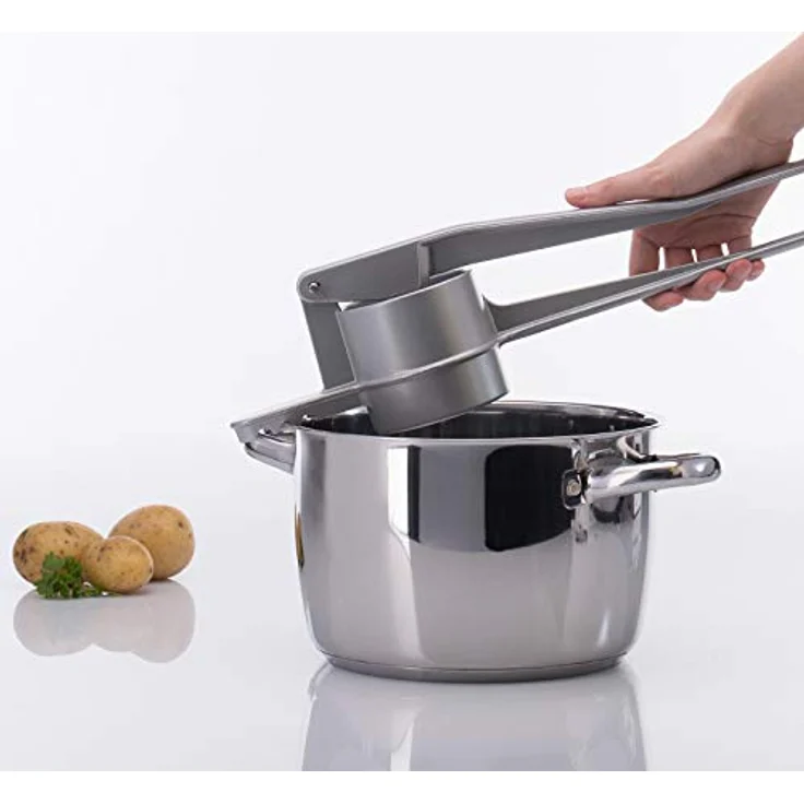 Westmark Spätzle-Set 2tlg., Spätzle-/Kartoffelpresse mit länglicher Spezial-Lochung und Schöpflöffel, Silber/Schwarz, Aluminiumdruckguss/PA – Bild 3