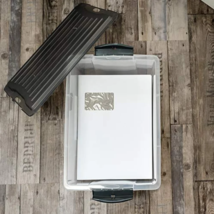 Rotho Compact Aufbewahrungsbox 13l mit Deckel, Kunststoff (PP recycelt) BPA-frei, grün/anthrazit, A4/13l (39.5 x 27.5 x 18.0 cm) - Stapelbare Lagerkiste für A4 Dokumente, bequeme Trage-Griffe – Bild 2