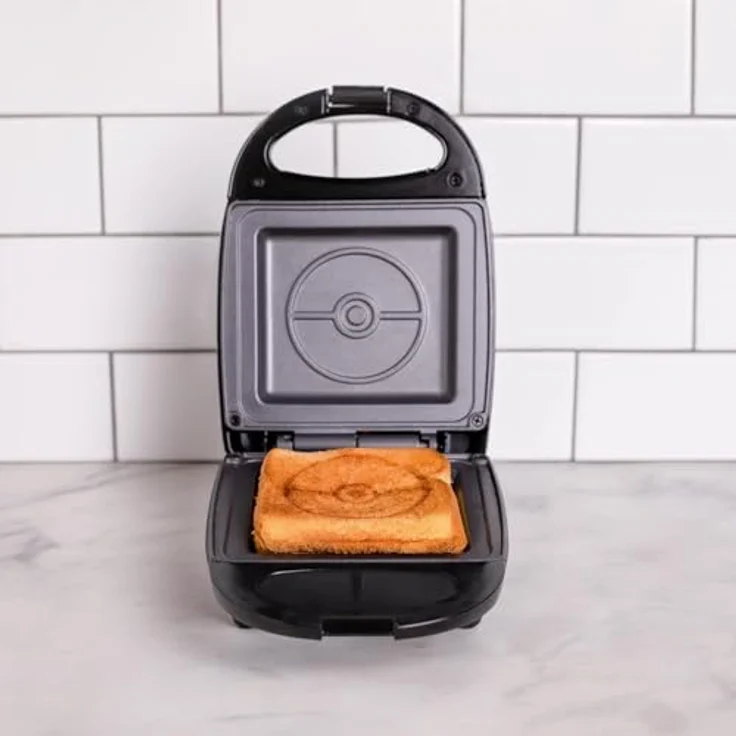 Uncanny Brands Pokémon Sandwich Maker, Toast- & Sandwich-Grill mit Antihaft-Beschichtung und Pokémon-Design – Bild 4