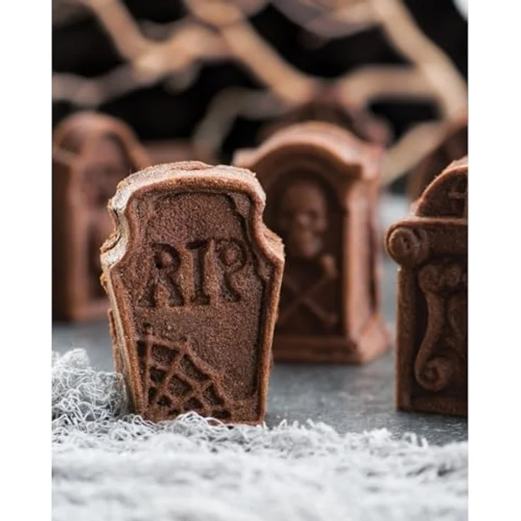 Nordic Ware Tombstone Cakelets, 11.75 x 10.13, Bronze – Bild 3