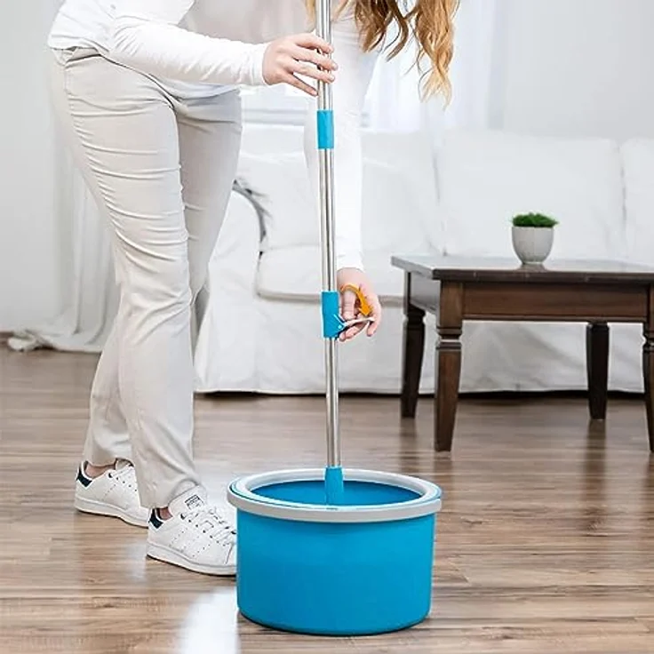 LIVINGTON Clean Water Spin Mop - Wischmop Set mit Zwei-Kammer-Filtersystem - trennt Schmutzwasser von Frischwasser - Bodenwischer für jeden Boden - mit Neuer 135cm Langer Stange - Auswringfunktion – Bild 5