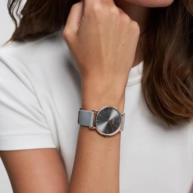 s.Oliver Damen Analog Quarz Armbanduhr SO-4186-PQ, 36 mm Metallgehäuse, graues Silikonarmband, kratzunempfindliches Mineralglas, Wasserdichtigkeit bis 3 ATM – Bild 4