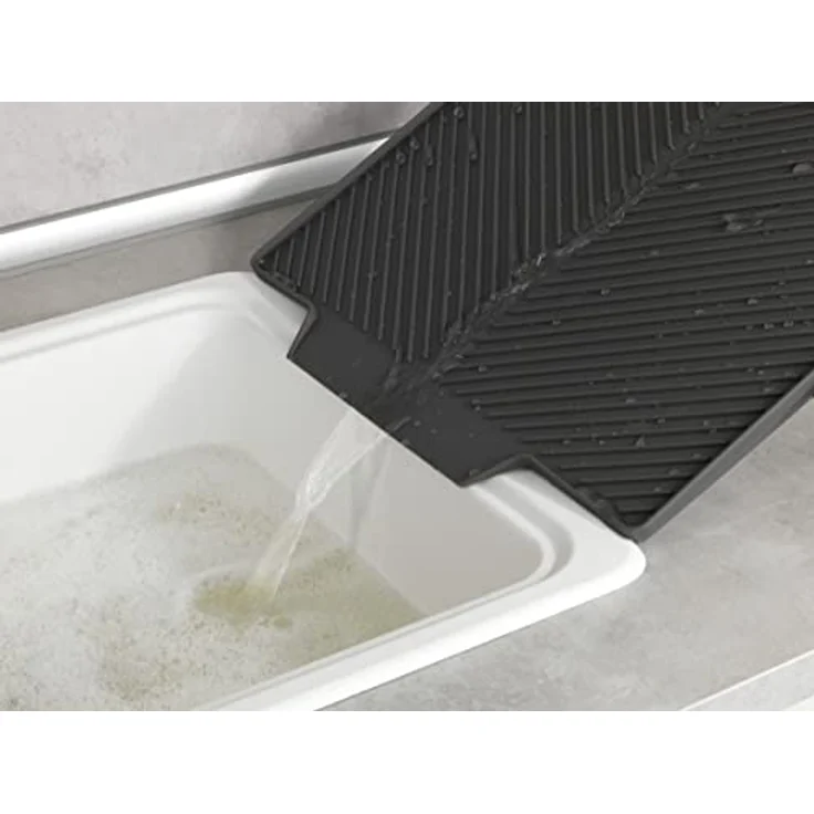 WENKO Abtropfmatte Nelia, Gummimatte mit Rillenstruktur und geneigter Fläche für optimalen Wasserablauf, seitliche Erweiterung des Spülbeckens, aus hochwertigem Kunststoff, 34 x 3 x 40 cm, Grau – Bild 5