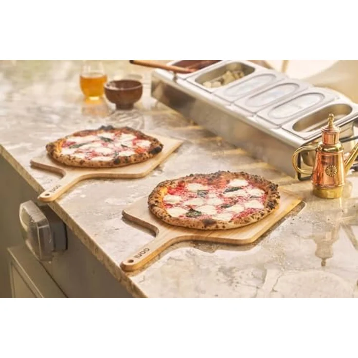 Ooni Pizzaschieber aus Bambus (35 cm) – Hochwertige Pizzaschaufel und Servierbrett für Ooni Pizzaöfen – Leichte, feuchtigkeitsbeständige Verarbeitung – Bild 4