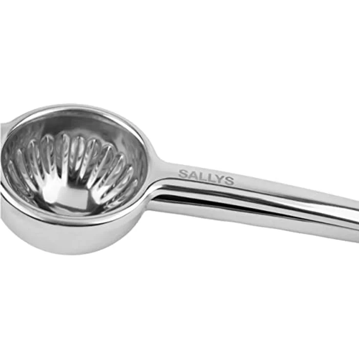 SALLYS Edelstahl Zitruspresse All-In-One – Profiqualität, Manuelle Saftpresse für Zitrusfrüchte, Robust & Spülmaschinenfest – Bild 3