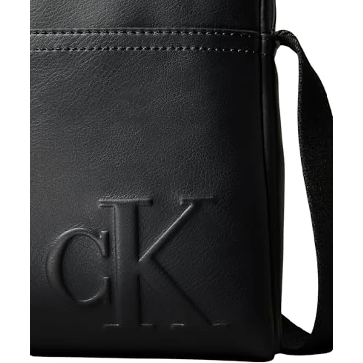 Calvin Klein CK REPORTER Umhängetasche, Herren-Schultertasche in Schwarz mit CK-Logo, Hochformat, verstellbarem Schulterriemen und Reißverschluss – Bild 3