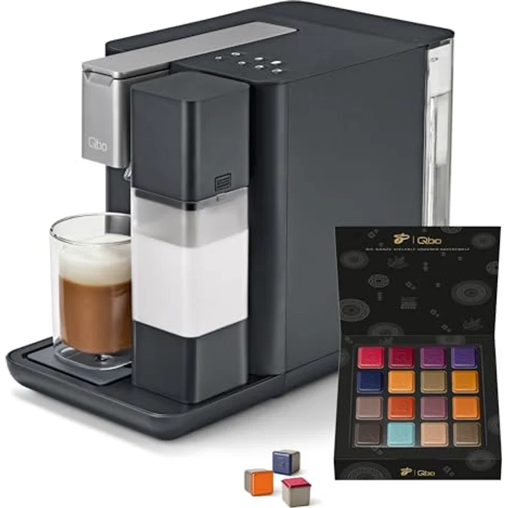 Tchibo Qbo MILK MASTER Premium Kapselmaschine inkl. 30 recyclebare Qbo Kapseln für Cappuccino, Espresso, Caffè Crema, Milchschaum auf Knopfdruck mit abnehmbarem Milchtank 300ml, Gentle Grey – Bild 2
