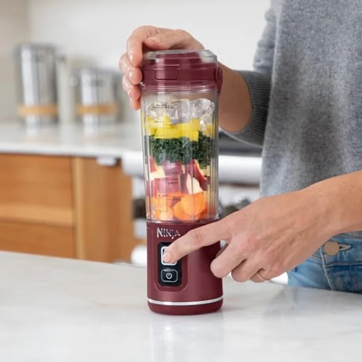Ninja Blast Tragbarer Mixer, 530ml Becher, Auslaufsicherer Deckel, Leistungsstarker Mini Standmixer, Kabellos & Wiederaufladbar, Zerkleinert Eis & Obst, Cranberry – Bild 4