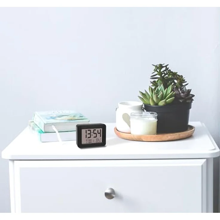 TFA Dostmann Digitaler Mini Wecker 60.2044.01, batteriebetrieben, mit lautem Weckalarm, Innenthermometer, Datum, Quarzuhr, schwarz – Bild 5
