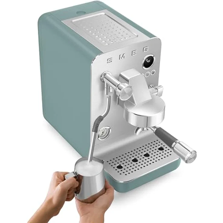 Smeg EMC02EGMEU Minipro-Espressomaschine, Plastic mit Schnellem Aufheizen und Leistungsstarker 15-Bar-Pumpe – Bild 6
