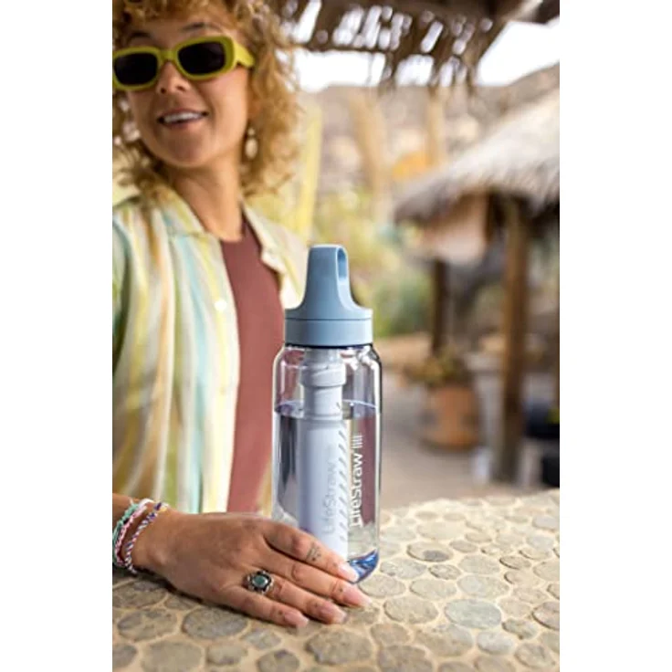 LifeStraw Go Serie - BPA-freie Trinkflasche mit Wasserfilter 1l für Reisen und den täglichen Gebrauch - entfernt Bakterien, Parasiten, Mikroplastik und verbessert den Geschmack, Icelandic Blue (blau) – Bild 3