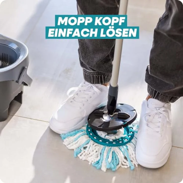Leifheit Bodenwischer-Set CLEAN TWIST Disc Mop Ergo Black, 4-teilig, mit Auswringen im Stehen, dosierbarer Feuchtigkeit und Teleskopstiel 109-140 cm – Bild 5