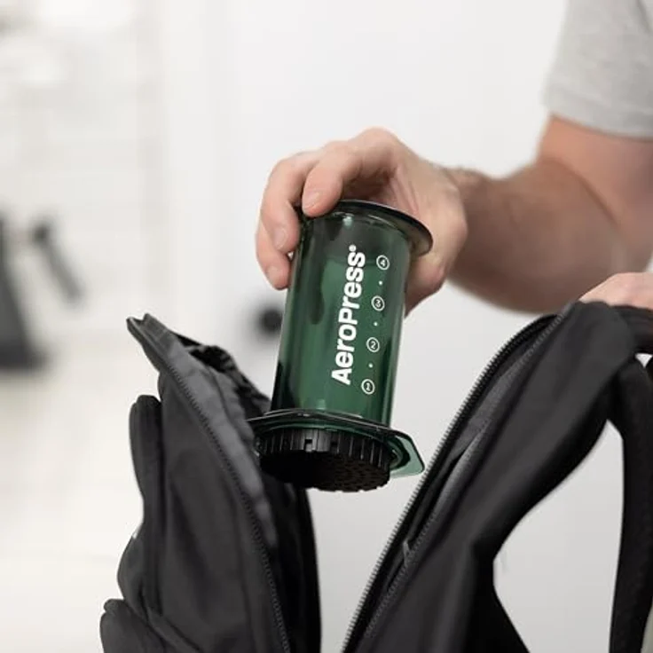 AeroPress Clear Grüne Kaffeepresse – Vollmundiger Kaffee ohne Bitterkeit – Tragbare Mini-Kaffeemaschine für Camping & Reisen, Grün – Bild 4