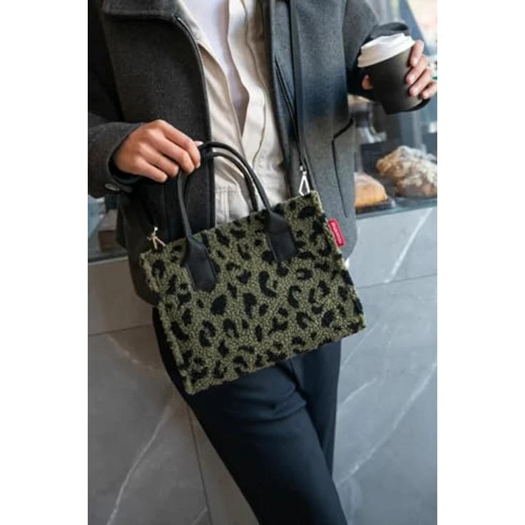 reisenthel daily shopper XS, Einkaufshilfe aus flauschigem Teddy-Material mit Leo-Print, Olivgrün, 4 l – Bild 6