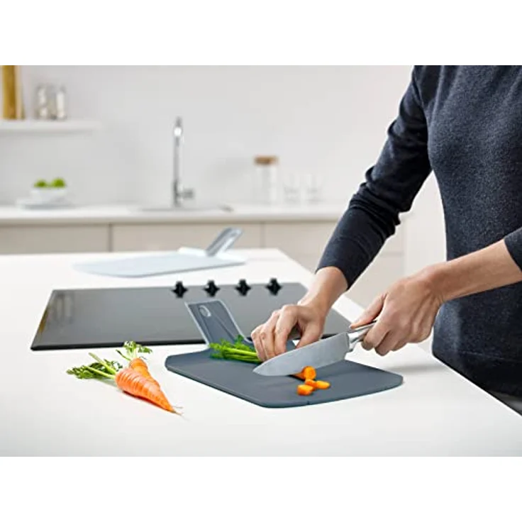 Joseph Joseph Chop2Pot Plus – 2-teiliges klappbares rutschfestes Schneidebrett-Set, messerfreundlich (normal) – blau – Bild 3