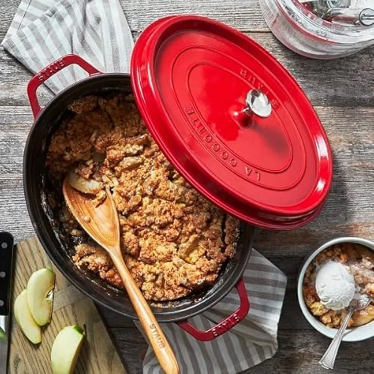 Staub 40509-866-0 Cocotte-Bräter, oval mit Deckel 31 cm, 5,5 L, mit mattschwarzer lierung im Inneren des Topfes, kirschrot – Bild 6
