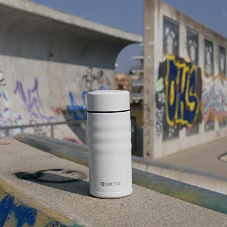 Kyocera TWIST TOP - isolierte Trinkflasche mit keramischer Innenbeschichtung | schadstoff-frei | auslaufsicher | leicht | stylisch | perlweiß, 350 ml – Bild 9