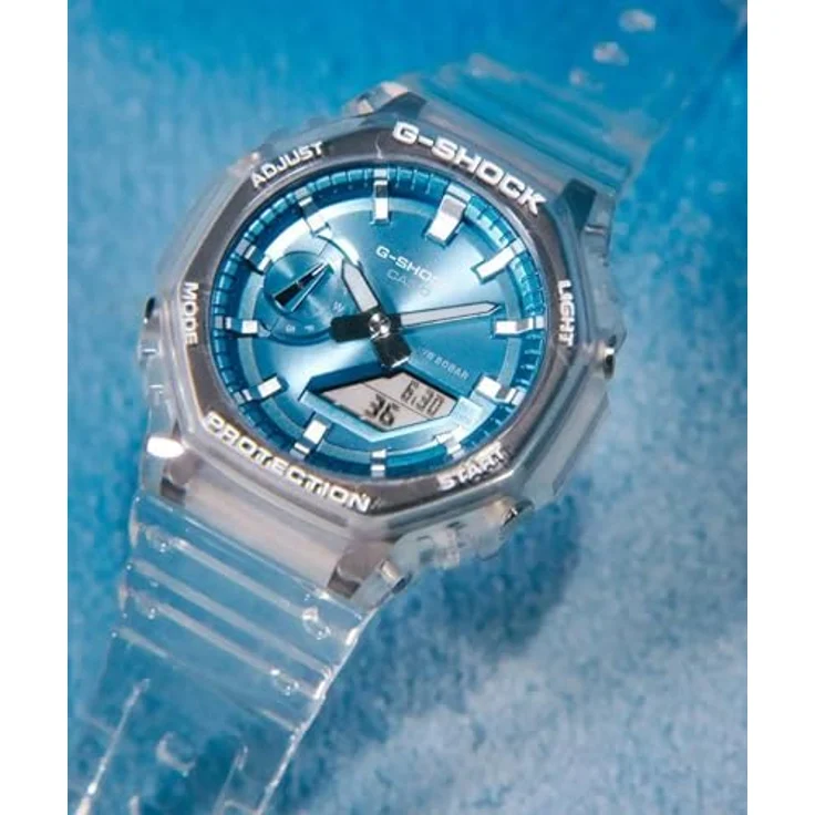 CASIO G-SHOCK Chronograph GA-2100BM-7A2ER, digitale Quarzuhr für Herren, bis 20 bar wasserdicht, mit robustem Resinarmband, in Weiß – Bild 4