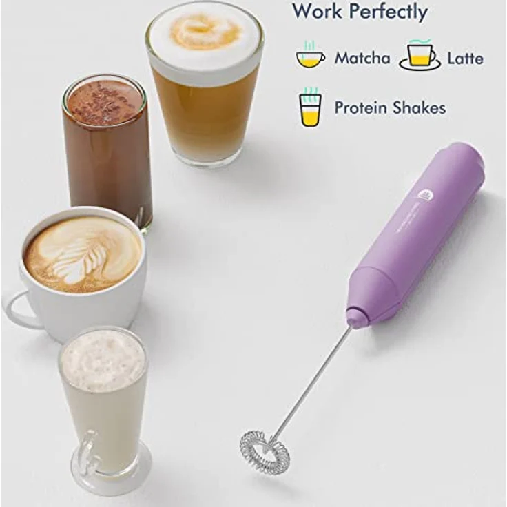 New England Stories Elektrischer Hand-Milchaufschäumer, batteriebetriebener Schneebesen für Kaffee, Cappuccino, Latte, Matcha und heiße Schokolade, mit Ständer, Hellviolett – Bild 4