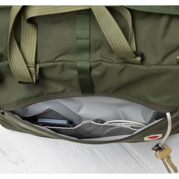 Fjällräven High Coast Tote 30, wasserdichte Umhängetasche aus recyceltem Polyamid, mit Laptopfach, grün – Bild 5