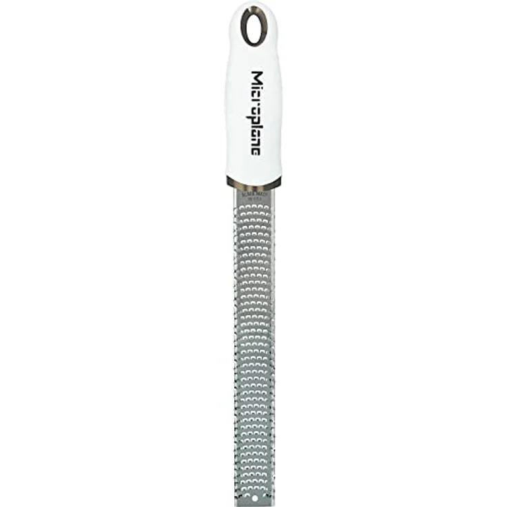 Microplane Zester Reibe Fein Weiß Edelstahl aus der Premium Classic Serie für Zitrusfrüchte, Hartkäse, Ingwer, Schokolade, Muskatnuss und Trüffel – Bild 2