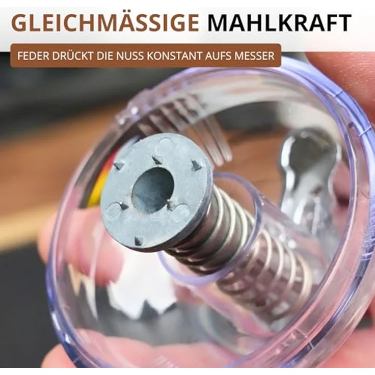 Westmark Muskatmühle mit Vorratsfläche für bis zu 9 Muskatnüsse, Kunststoff-Rostfreier Edelstahl, Silber-Transparent, 69572260 – Bild 7