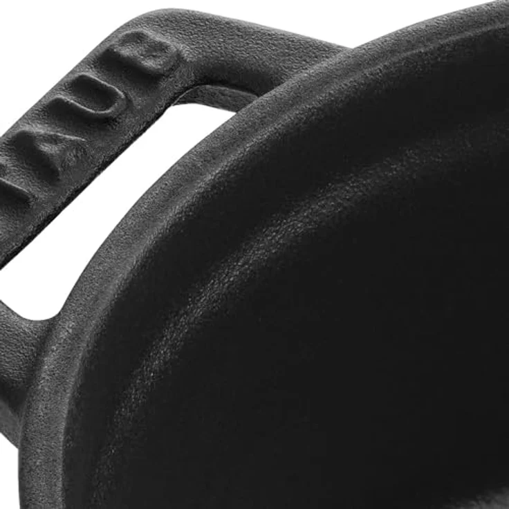 Staub 40500-101-0 Mini Cocotte, rund mit Deckel 10 cm, 0,25 L, induktionsgeeignet, mit mattschwarzer lierung im Inneren des Topfes, schwarz – Bild 8