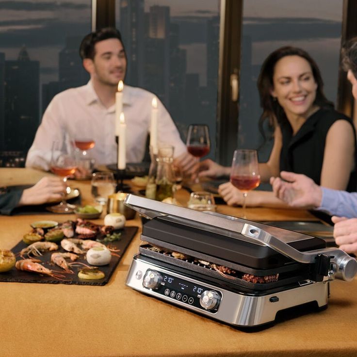 Braun Multigrill 9 Pro CG9140, Elektrogrill mit 2 unabhängigen Thermostaten, 3 Kochpositionen, spülmaschinenfeste Platten, integrierte Thermosonde, 265° Höchsttemperatur, 2200 W, Schwarz/Edelstahl – Bild 5