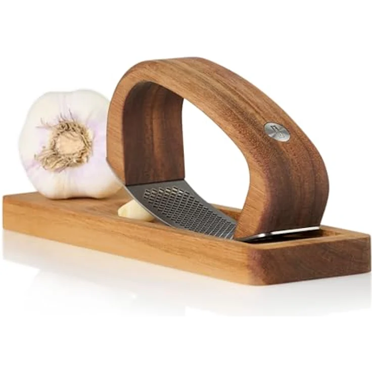 AdHoc GC01 Knoblauchpresse mit Schneidbrett RoccaAlio | Akazienholz und lasergeschnittene Edelstahlklinge | modern und ergonomisch in der Anwendung – Bild 1