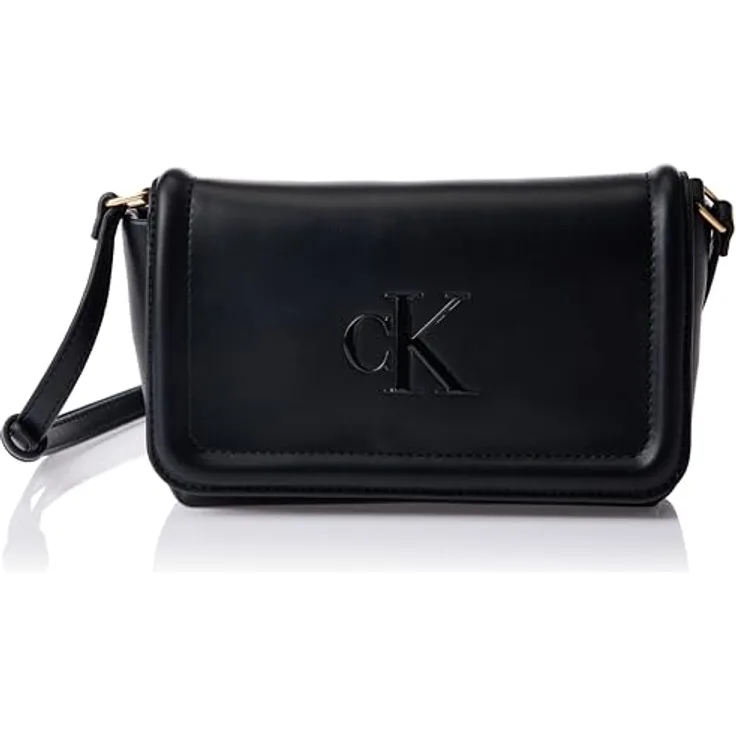 Calvin Klein RAISED CK FLAP CROSSBODY Umhängetasche, Damen-Schultertasche aus Lederimitat in Schwarz mit CK-Logo, Magnetverschluss und Steckfächern
