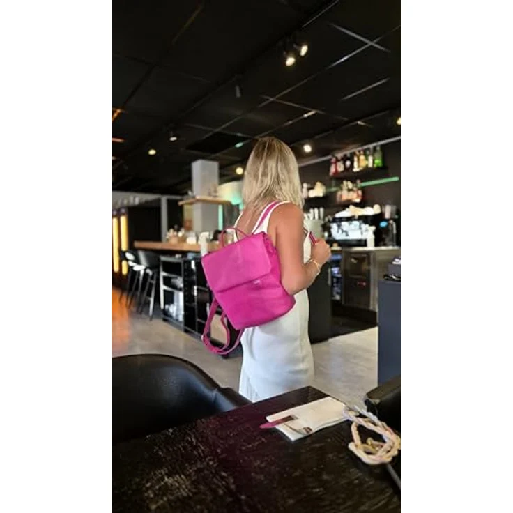 Zwei Mademoiselle.M City Rucksack, pink, 29 cm, 100% Polyurethan, 24 cm x 13 cm x 29 cm – Bild 5
