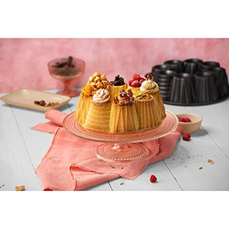 Original Kaiser Inspiration Törtchen Gugelhupfform 26 cm, Gugelhupf Backform für 8 kleine Tartes und Törtchen mit Füllmulde, Aluminiumguss, antihaftbeschichtet – Bild 2