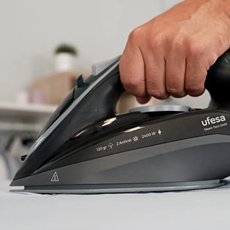 Ufesa Steam Tech 2400 Dampfbügeleisen, W, Dampfstoß, max. 120 g, Konstante 0 – 30 g/min, Keramik-Sohle, Doppel-Anti-Kalk-System, Anti-Tropf, Schwarz – Bild 3