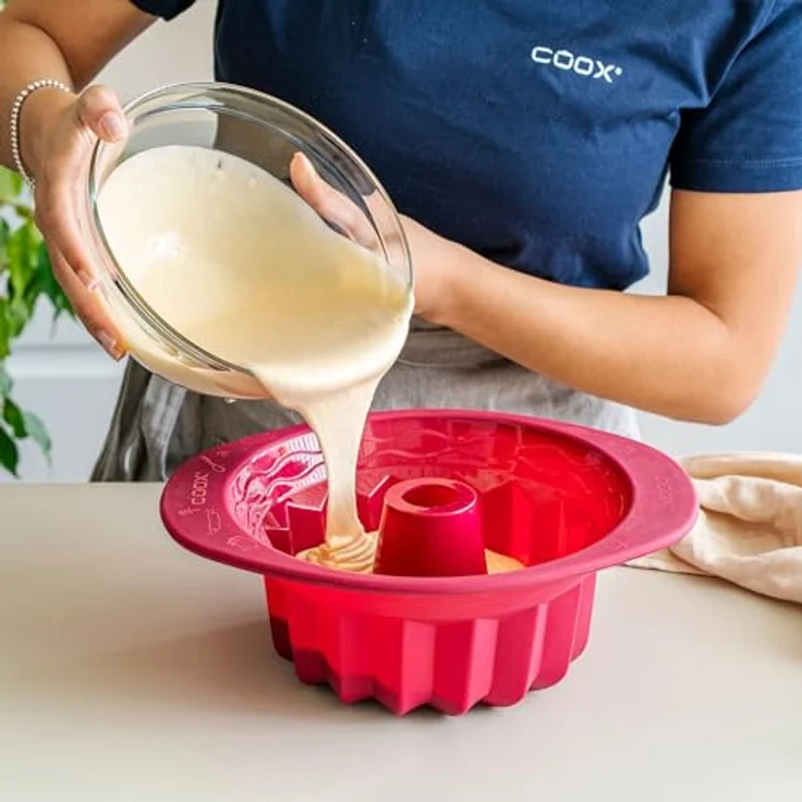 coox Gugelhupfform mit Haltegriffen 24 x 10 cm, antihaftende Premium Silikon Backform für Gugelhupf, blau - Jetzt noch einfacher zu backen. – Bild 5