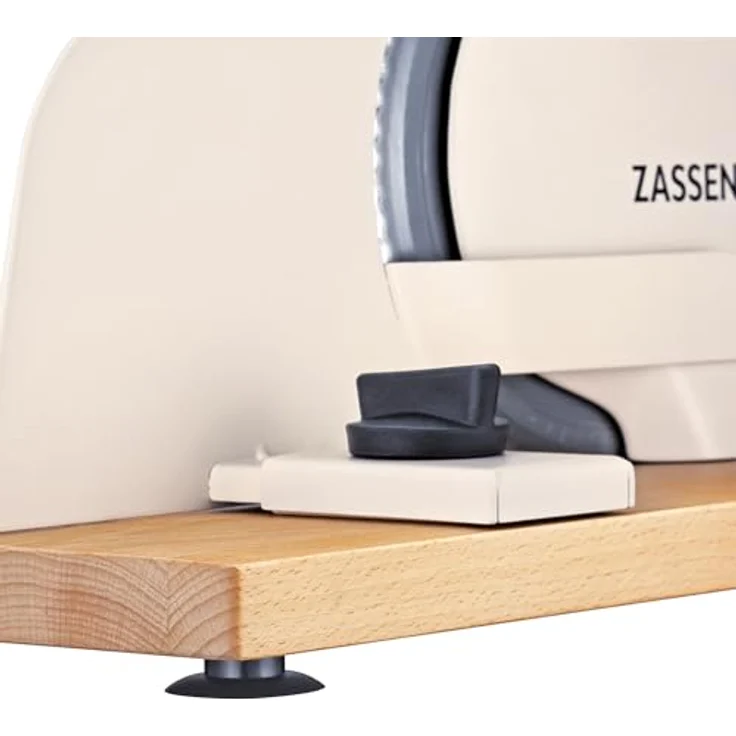 ZASSENHAUS Allesschneider PURE, manuelle Brotschneidemaschine mit Wellenschliffmesser, creme, stufenlos einstellbare Schnittstärke 1-20 mm, inkl. Saugfüße und Tischklemme – Bild 5