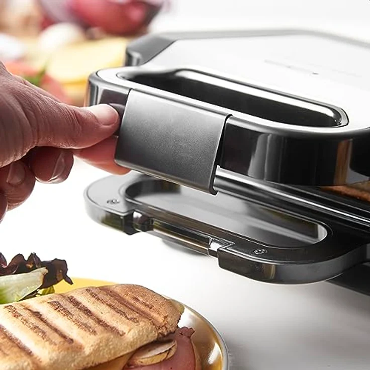 RUSSELL HOBBS Sandwichmaker 26810-56, 750 W, 3-in-1 Sandwichtoaster mit Easy Clean Funktion, vertikale Aufstellmöglichkeit, platzsparend, Tragegriff - Schwarz – Bild 5