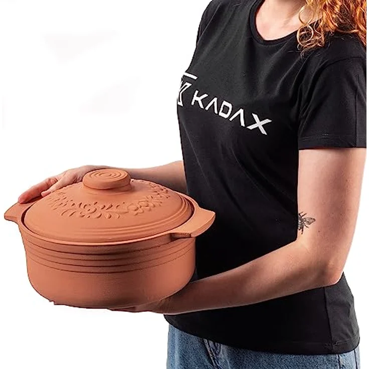 KADAX Tonbräter Augustus, Runde Keramikaufbewahrung 4L mit Deckel, Dampfgarer für fettfreies Kochen, geeignet für Mikrowelle und Backofen – Bild 5