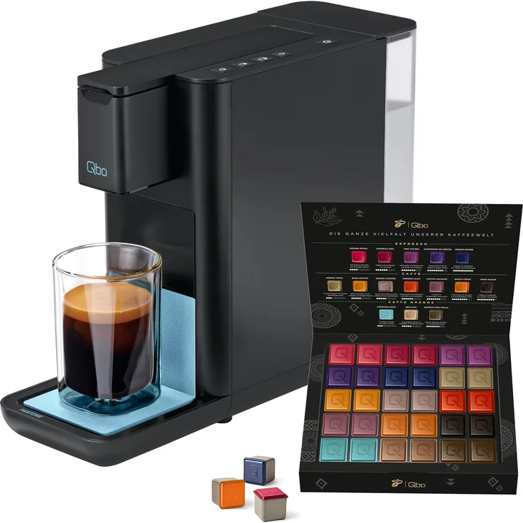 Tchibo Qbo ICONIC Pantone™ Premium Kapselmaschine inkl. 30 recyclebare Qbo Kapseln, kompaktes Design, Sky Blue