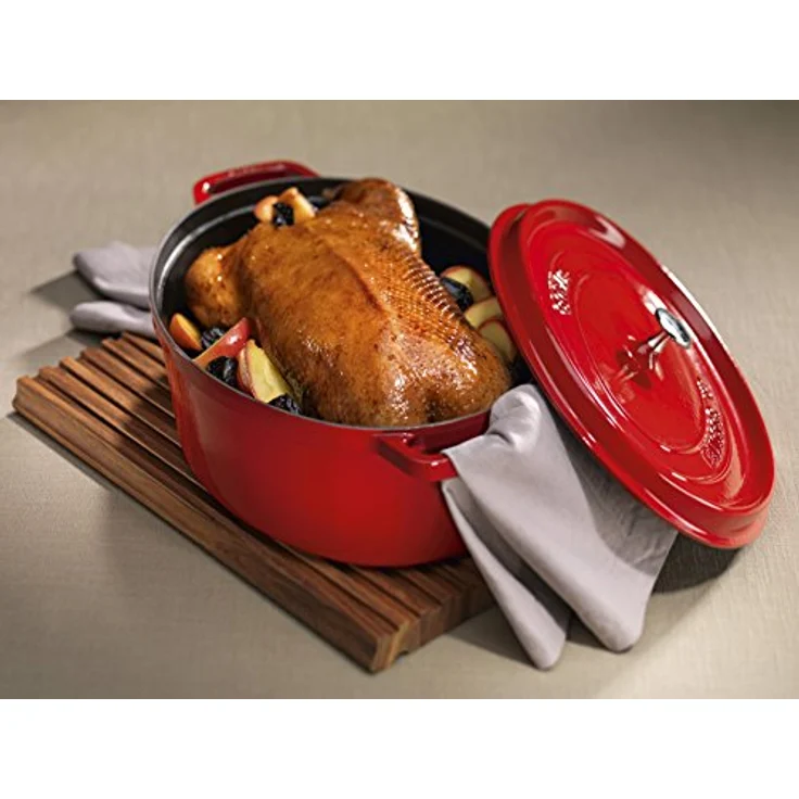 Staub 40509-857-0 Cocotte-Bräter, oval mit Deckel 29 cm, 4,25 L, mit mattschwarzer lierung im Inneren des Topfes, kirschrot – Bild 4